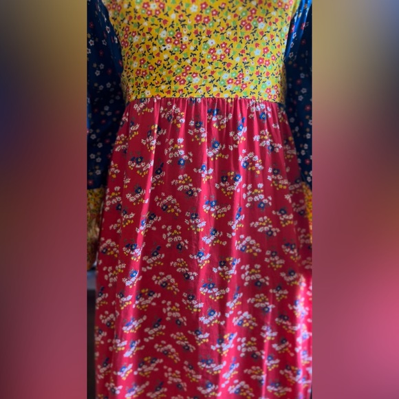 1970’s Vintage Calico Kimono Sleeve Dress by Young Innocent - Picture 9 of 15